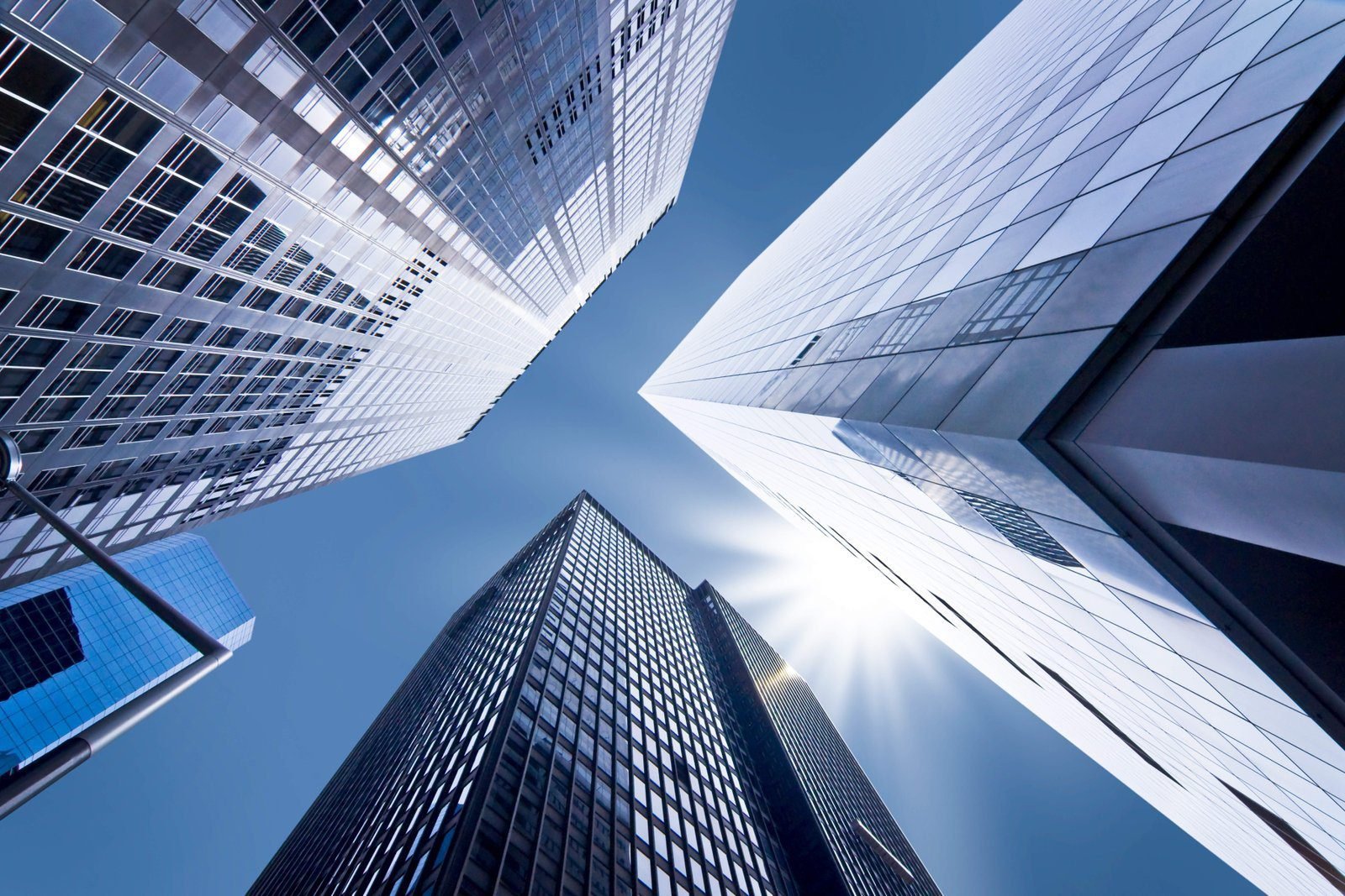 Machine Learning on Steroids: Looking Beyond the Clouds 1 shutterstock 207811255